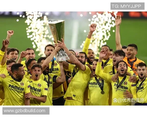 全球足球巨星与顶级俱乐部的辉煌历程与传奇故事 全球足球巨星与顶级俱乐部的辉煌历程与传奇故事